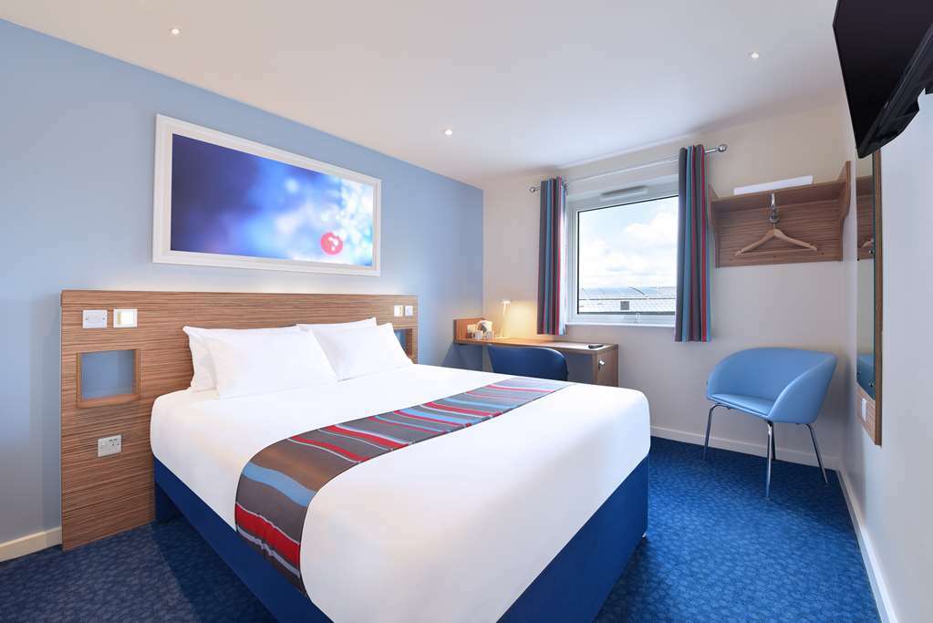Travelodge Milton Keynes Old Stratford Bilik gambar