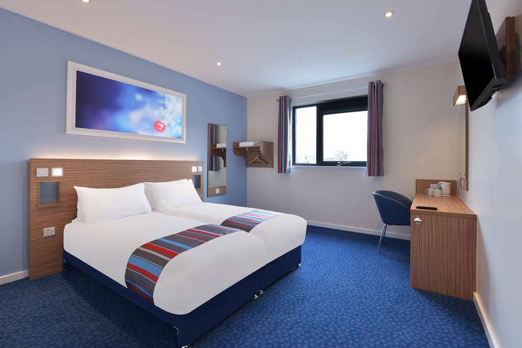 Travelodge Milton Keynes Old Stratford Bilik gambar